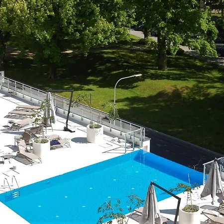 Apartament Nadmorskie Tarasy A302 *